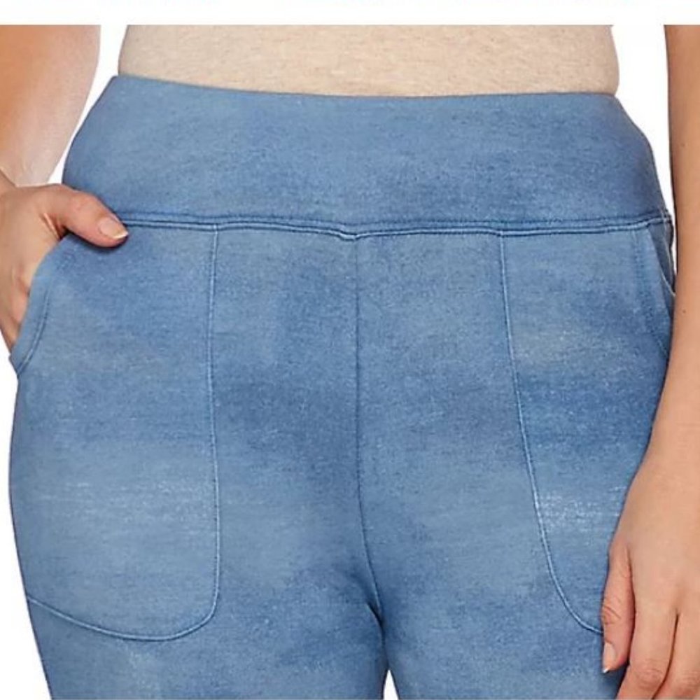 LOGO French Terry Ombre Printed Crop Pant 3627 - Picture 3 of 3
